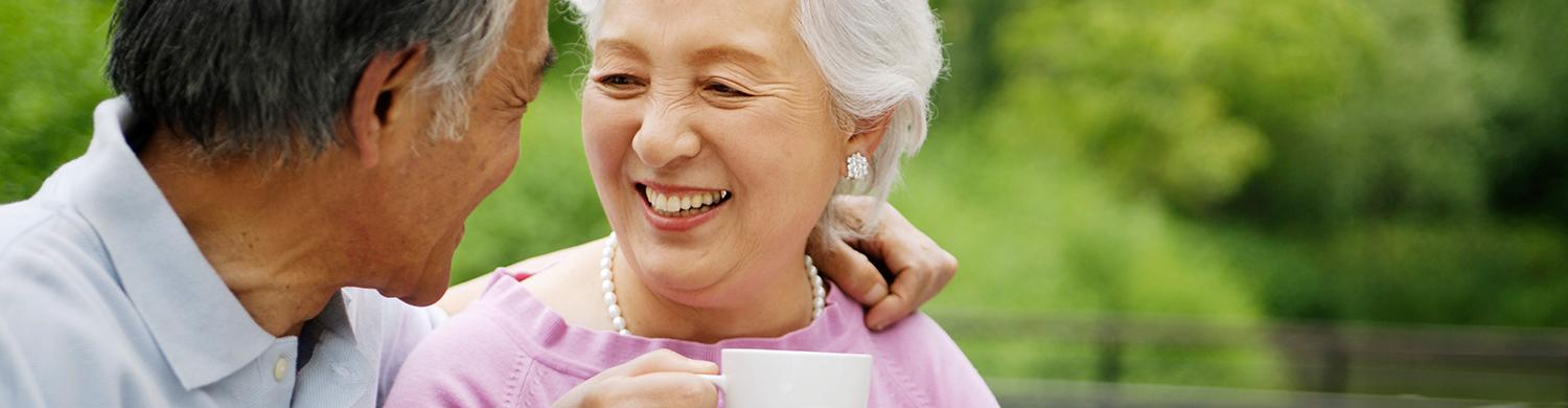 Des personnes âgées.