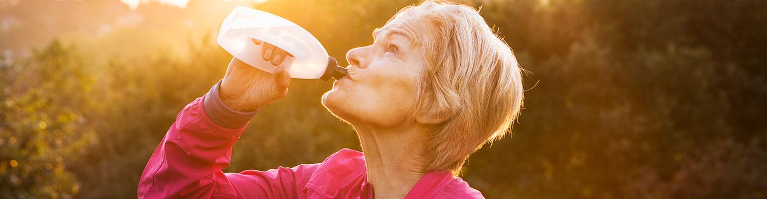 La consommation d’eau minérale d’une femme.