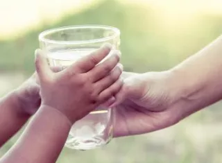 Eau, lithiase rennale 